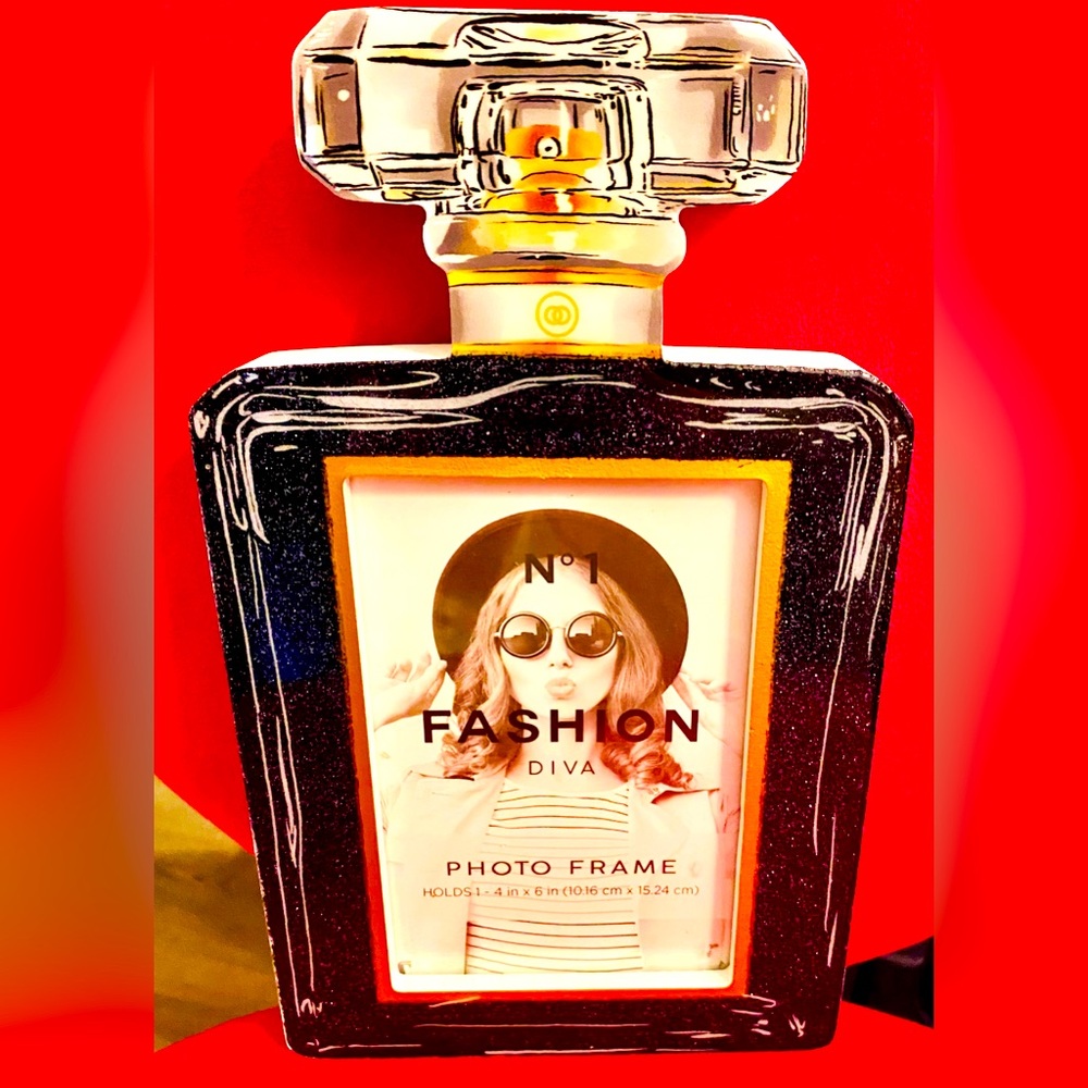 Adorable, Fun, Fashionable Perfume Bottle Picture Frame